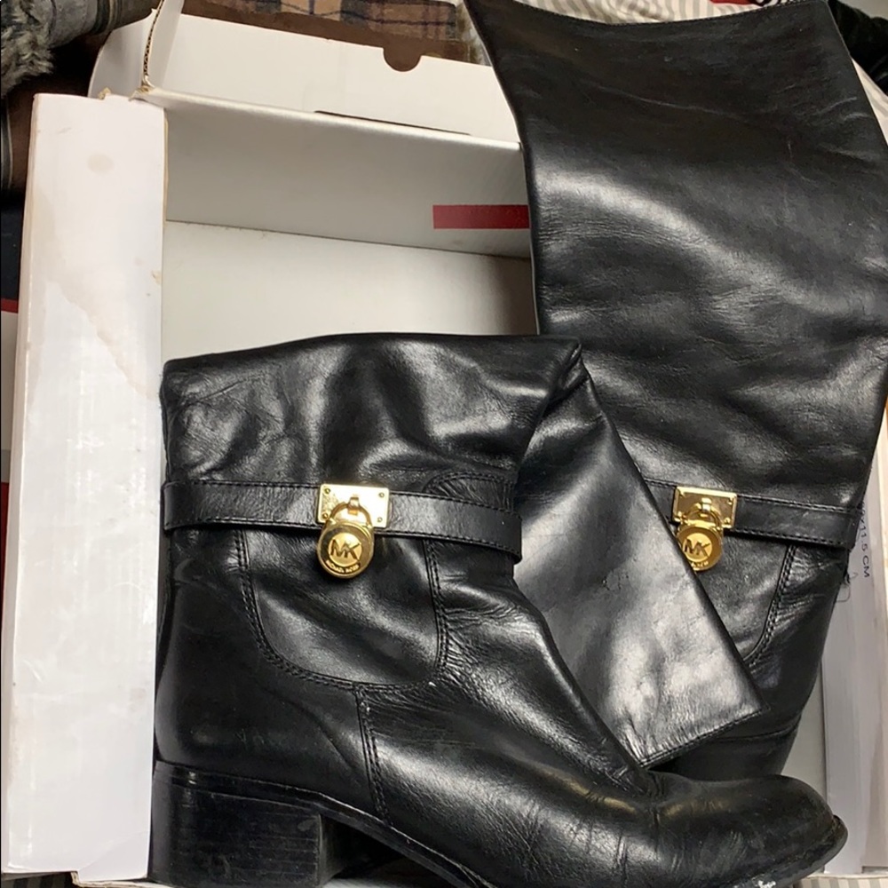 MK boots